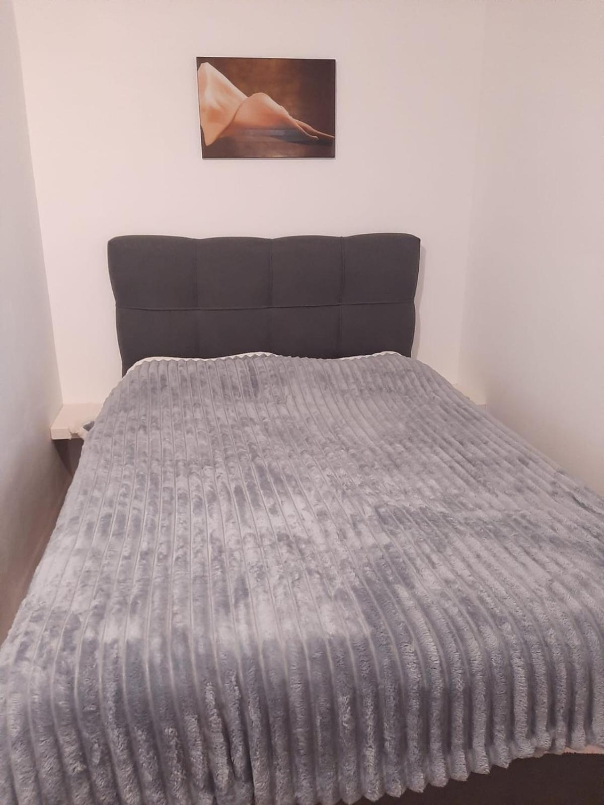 Rooms Lutra Bilje Екстериор снимка